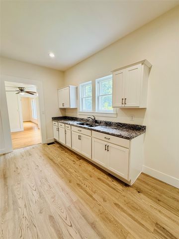 2025 Walworth Street, Greenville, TX 75401
