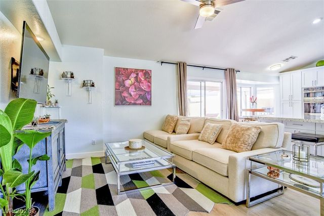 7737 Wedlock Lane, Las Vegas, NV 89129