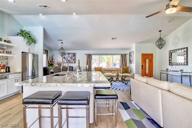7737 Wedlock Lane, Las Vegas, NV 89129