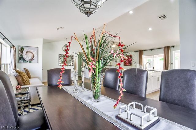 7737 Wedlock Lane, Las Vegas, NV 89129