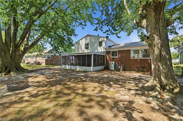 33 Southwind DR, Hampton, VA 23669