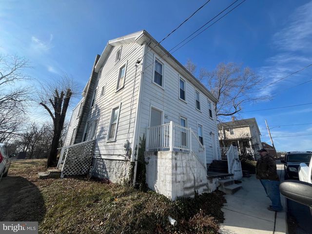 382-384 ELDER ST, Chambersburg, PA 17201