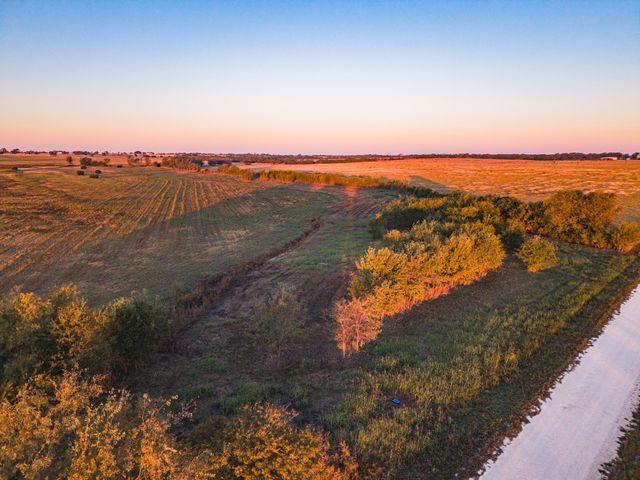 455 Turkey Run, Crawford, TX 76638