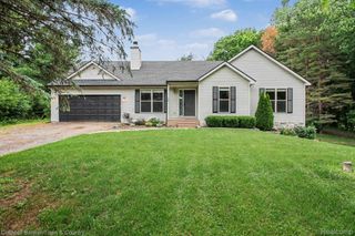 332 Triangle Lake Road, Marion Township, MI 48843