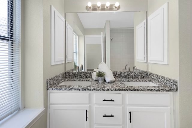 7017 Seascape Drive, Rowlett, TX 75088