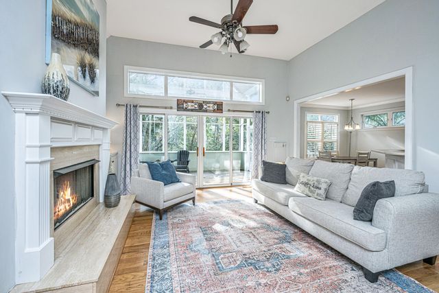 509 Chimney Bluff Drive, Mount Pleasant, SC 29464