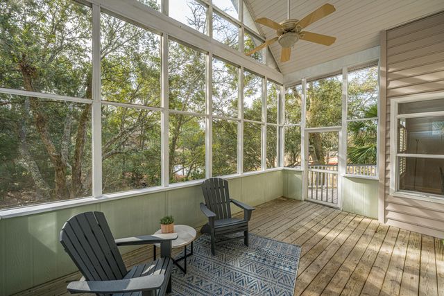 509 Chimney Bluff Drive, Mount Pleasant, SC 29464