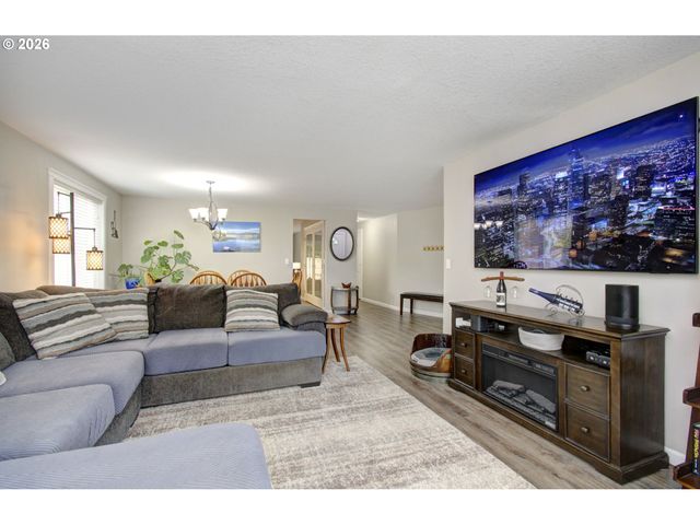 10411 Ne 94TH St, Vancouver, WA 98662