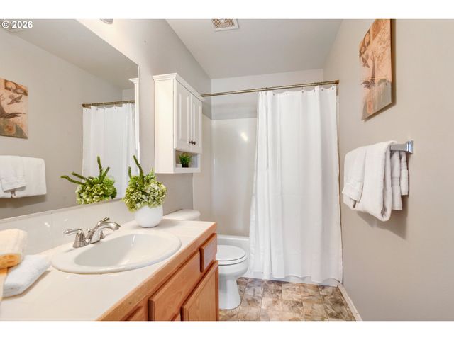 2753 Se 75TH Ave, Hillsboro, OR 97123
