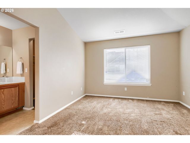 2753 Se 75TH Ave, Hillsboro, OR 97123
