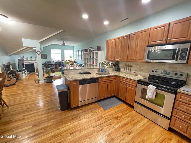 1110 Western Avenue APT 9, Albany, NY 12203