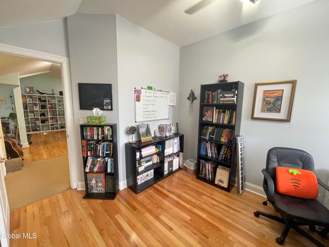 1110 Western Avenue APT 9, Albany, NY 12203