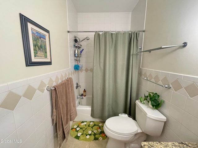 1110 Western Avenue APT 9, Albany, NY 12203