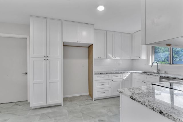 3101 Carolina Street NE, Albuquerque, NM 87110