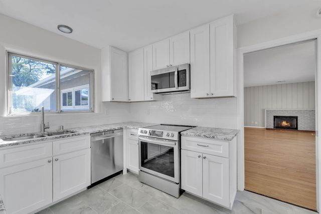 3101 Carolina Street NE, Albuquerque, NM 87110