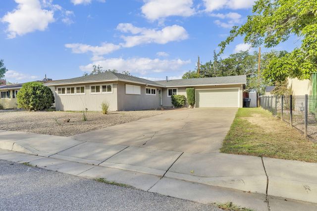 3101 Carolina Street NE, Albuquerque, NM 87110