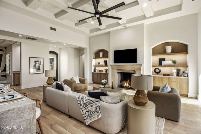 9905 N 78TH Place, Scottsdale, AZ 85258