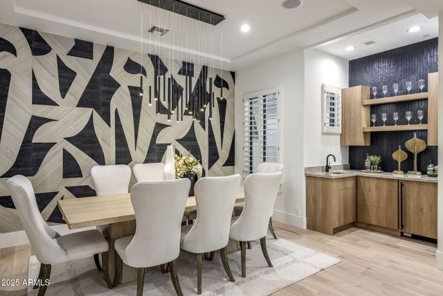 9905 N 78TH Place, Scottsdale, AZ 85258