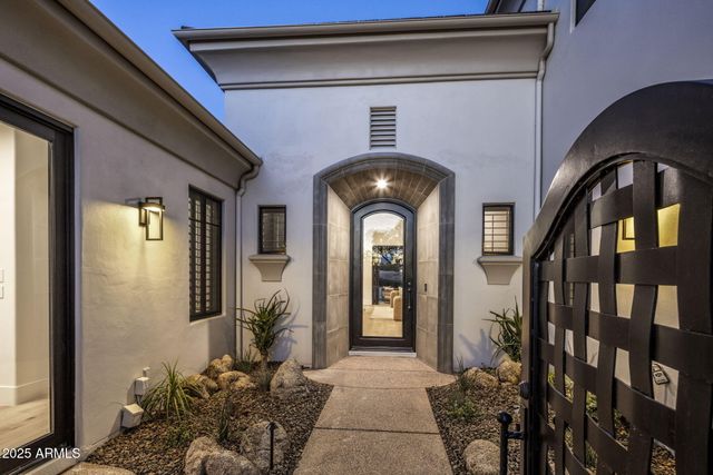 9905 N 78TH Place, Scottsdale, AZ 85258