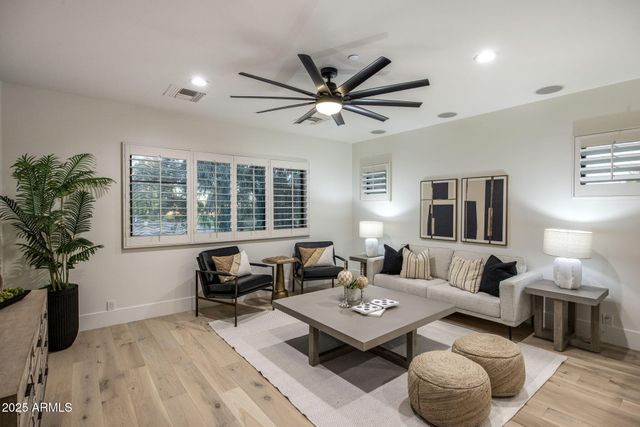 9905 N 78TH Place, Scottsdale, AZ 85258