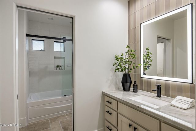 9905 N 78TH Place, Scottsdale, AZ 85258