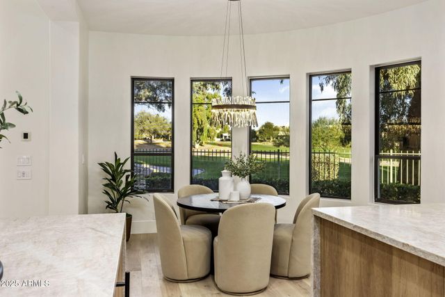 9905 N 78TH Place, Scottsdale, AZ 85258