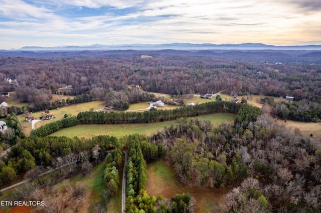 Windy J Farms Drive, Louisville, TN 37777