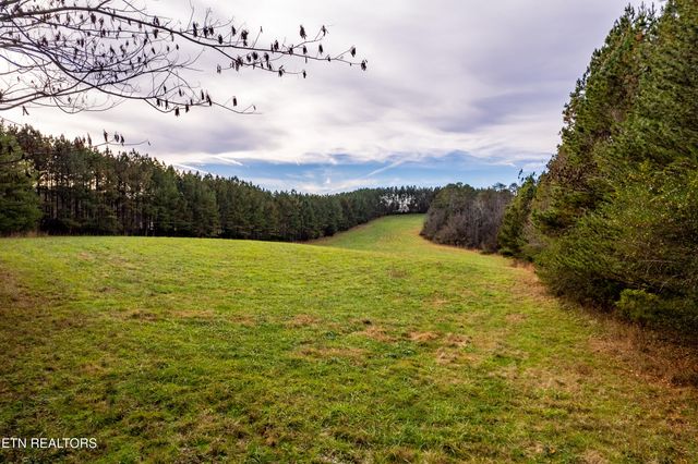 Windy J Farms Drive, Louisville, TN 37777