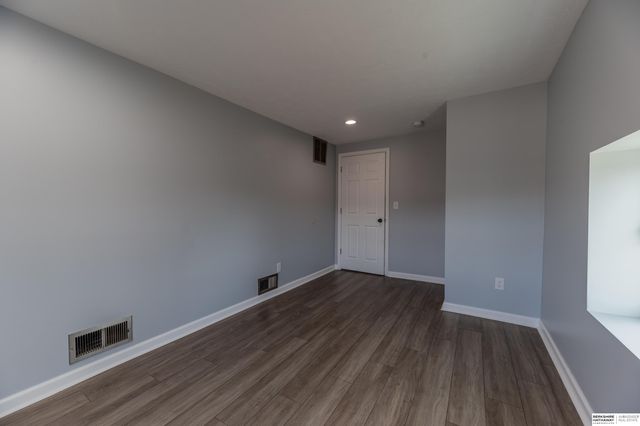 4251 D Street, Omaha, NE 68107