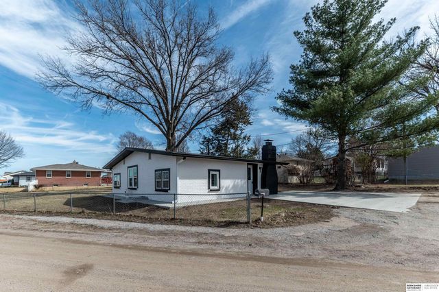 4251 D Street, Omaha, NE 68107