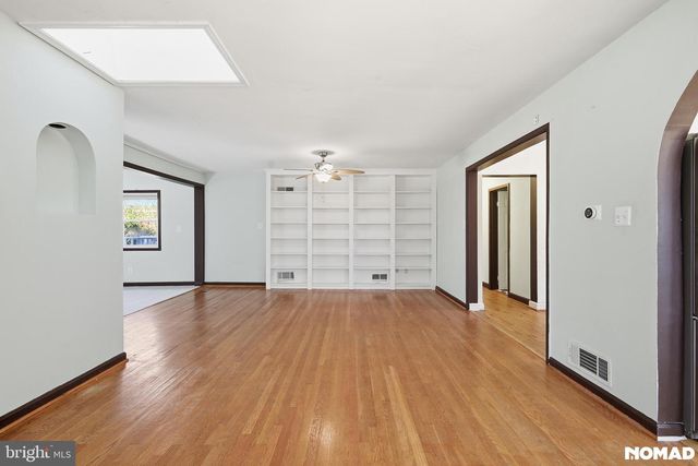 303 MANSFIELD RD, Silver Spring, MD 20910