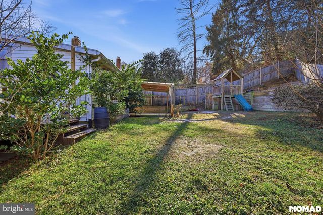 303 MANSFIELD RD, Silver Spring, MD 20910