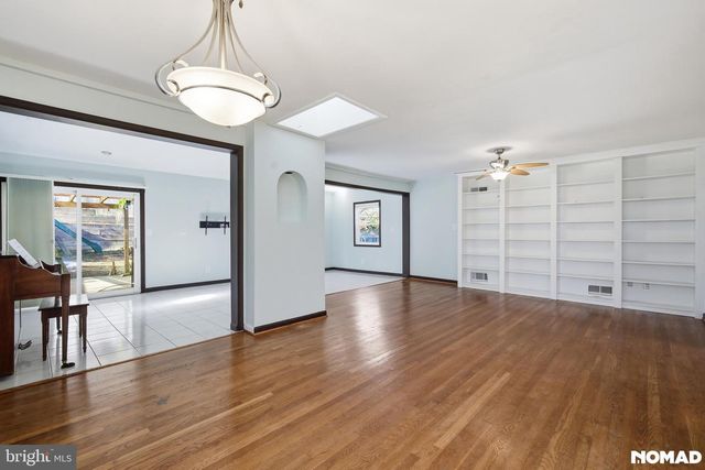 303 MANSFIELD RD, Silver Spring, MD 20910