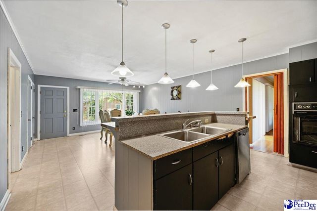 506 Gregory St, Timmonsville, SC 29161