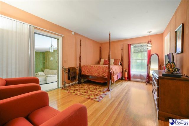 506 Gregory St, Timmonsville, SC 29161