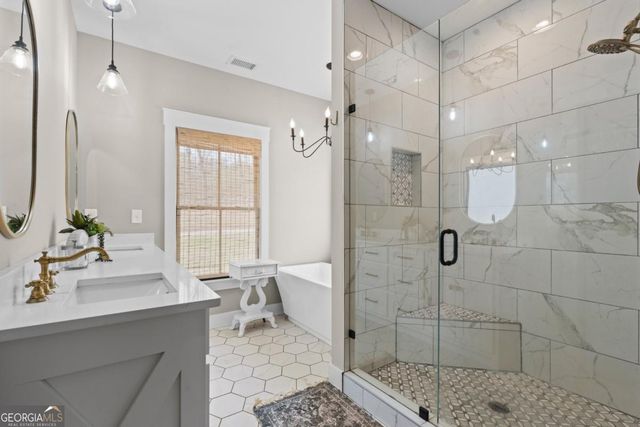 211 Cowart Road, Dawsonville, GA 30534