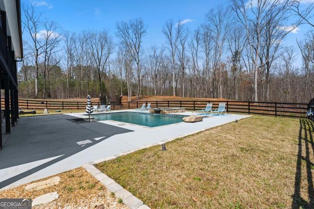 211 Cowart Road, Dawsonville, GA 30534