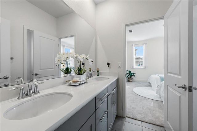 4052 Knightstown St, Dublin, CA 94568