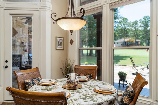 26 Manzanares Drive, Hot Springs Village, AR 71909