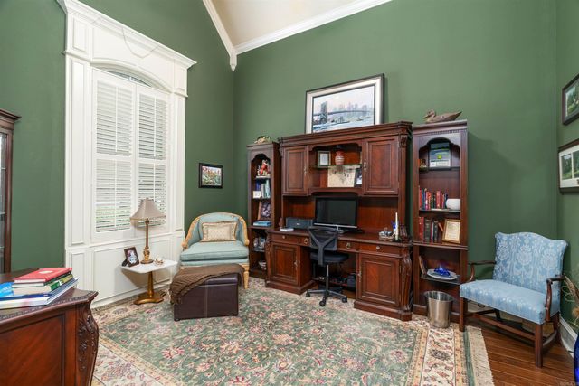 26 Manzanares Drive, Hot Springs Village, AR 71909
