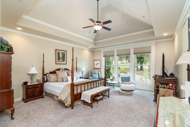 26 Manzanares Drive, Hot Springs Village, AR 71909