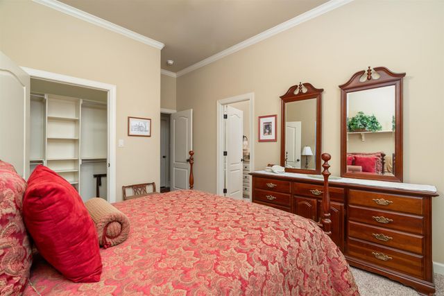 26 Manzanares Drive, Hot Springs Village, AR 71909