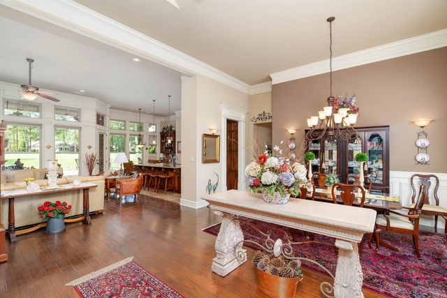 26 Manzanares Drive, Hot Springs Village, AR 71909