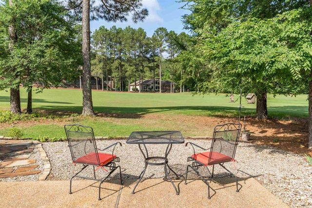 26 Manzanares Drive, Hot Springs Village, AR 71909