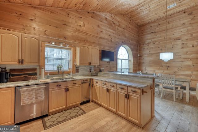 71 Andy Court, Morganton, GA 30560