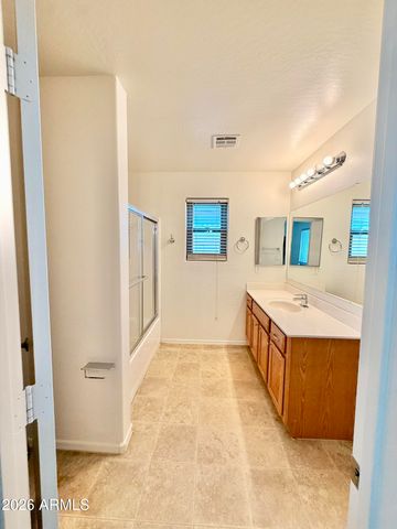 1614 W LA SALLE Street, Phoenix, AZ 85041