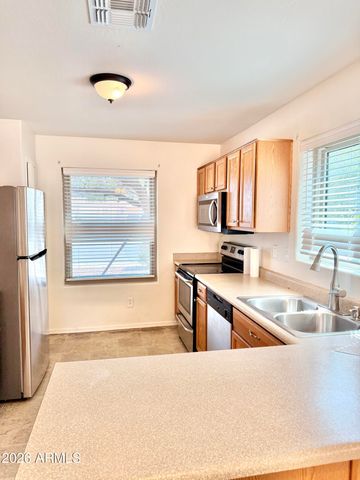 1614 W LA SALLE Street, Phoenix, AZ 85041