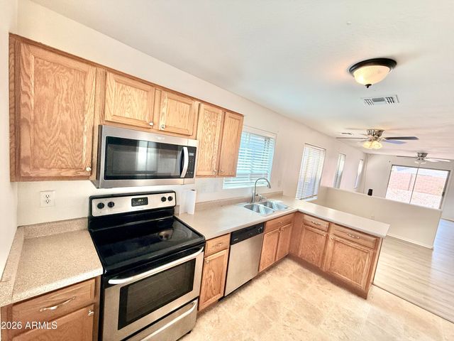 1614 W LA SALLE Street, Phoenix, AZ 85041