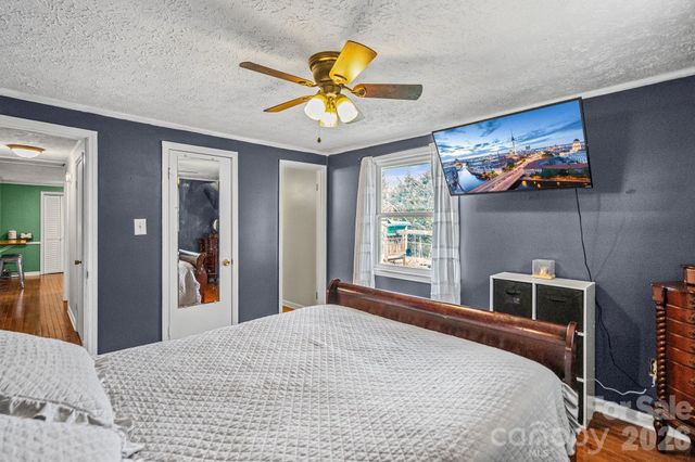 121 Morris Avenue, Mount Holly, NC 28120