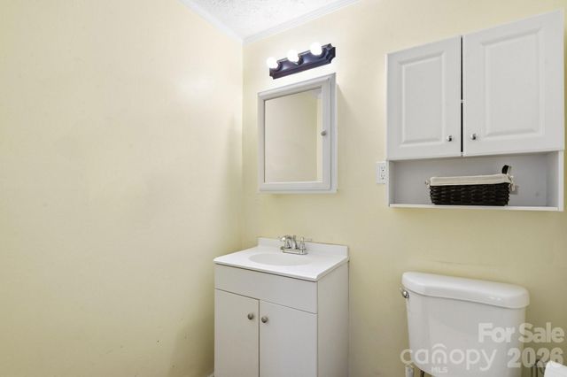 121 Morris Avenue, Mount Holly, NC 28120